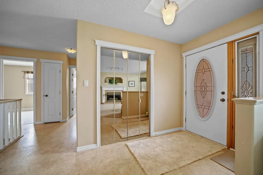 87 Park Ridge Drive Camrose AB T4V 4V2