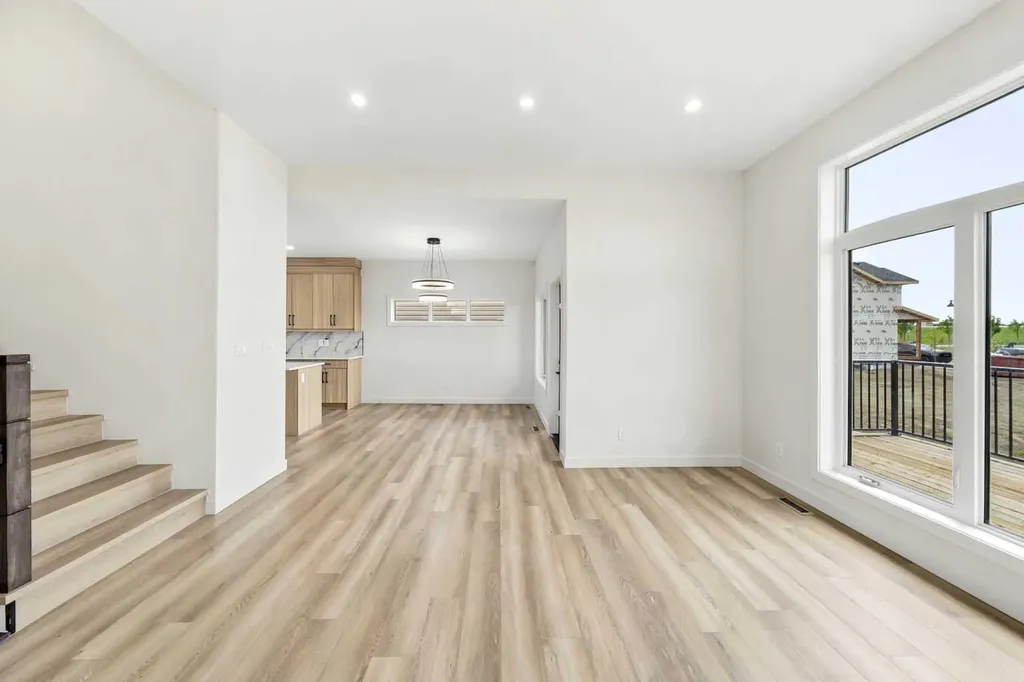 13 Tranter Street Red Deer AB T4P 0Y9