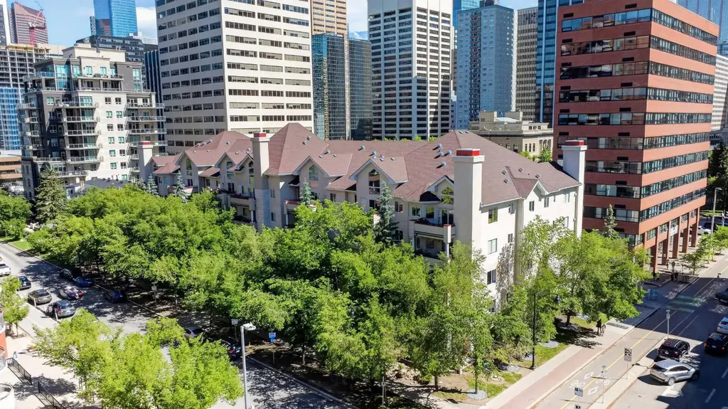 777 3 Avenue SW Calgary AB T2P 0G8