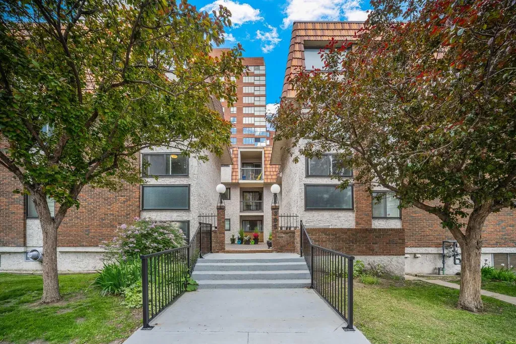 305 25 Avenue SW Calgary AB T2S 0L3