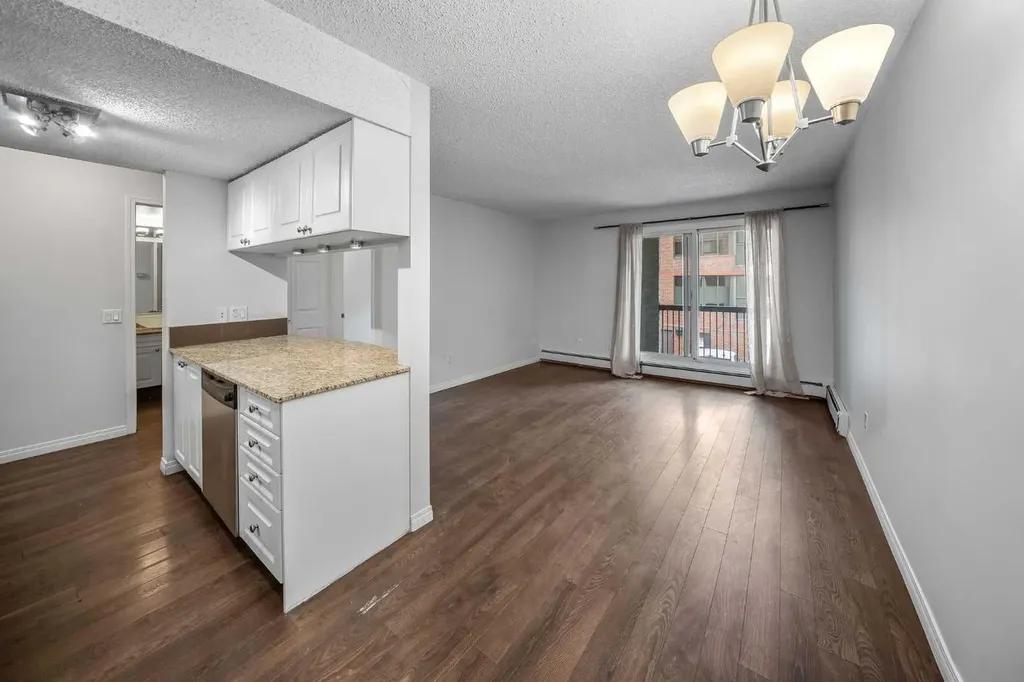 305 25 Avenue SW Calgary AB T2S 0L3
