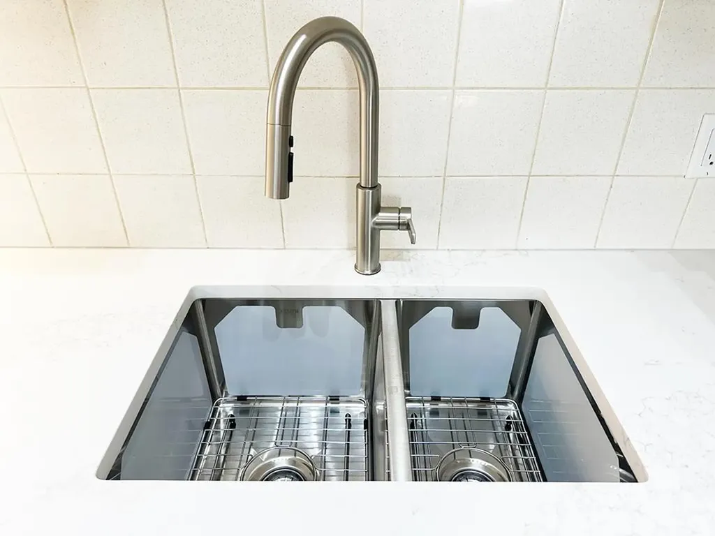 73 Hidden Valley Villas NW Calgary AB T3A 5W7
