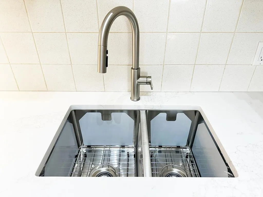 73 Hidden Valley Villas NW Calgary AB T3A 5W7