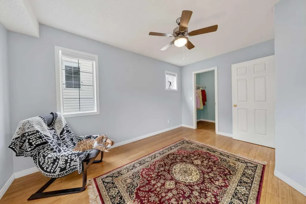 73 Hidden Valley Villas NW Calgary AB T3A 5W7