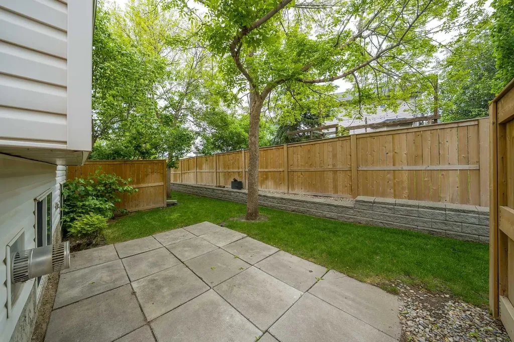 73 Hidden Valley Villas NW Calgary AB T3A 5W7