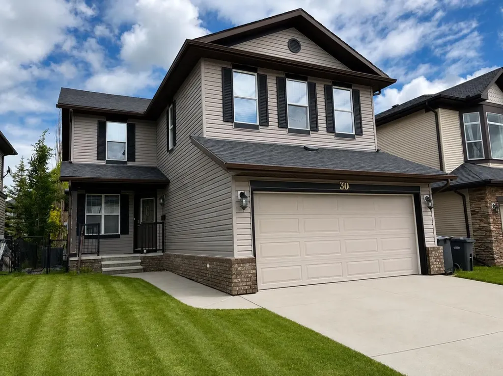 30 Drake Landing Common Okotoks AB T1S2H4