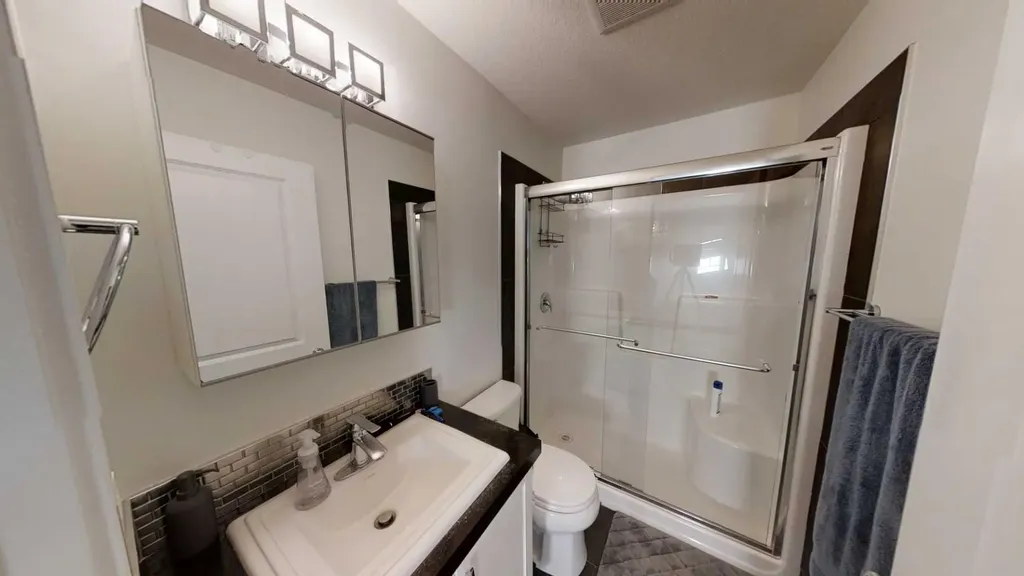 8758 72 Avenue Grande Prairie AB T8X0K6