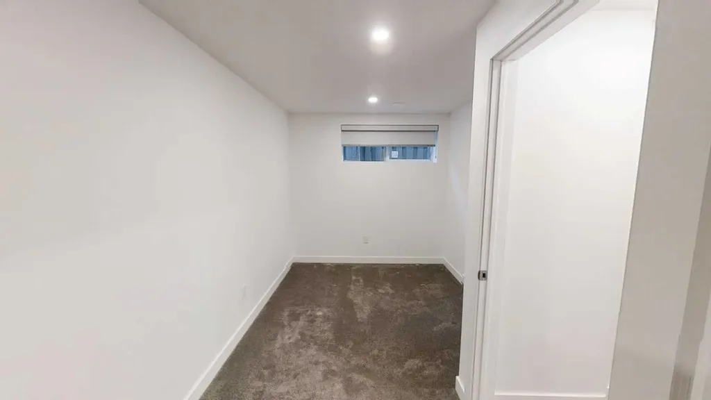 8758 72 Avenue Grande Prairie AB T8X0K6