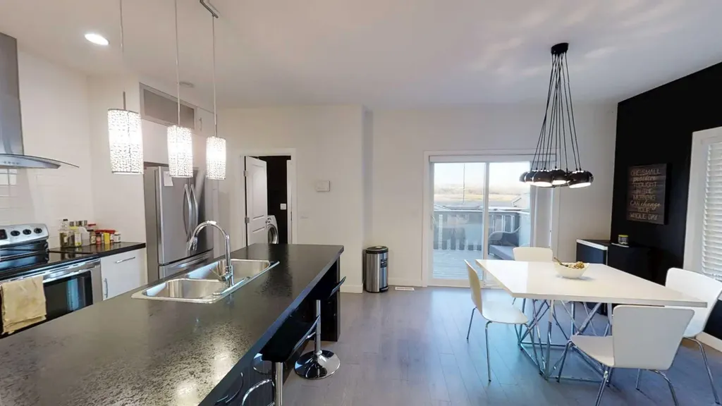 8758 72 Avenue Grande Prairie AB T8X0K6