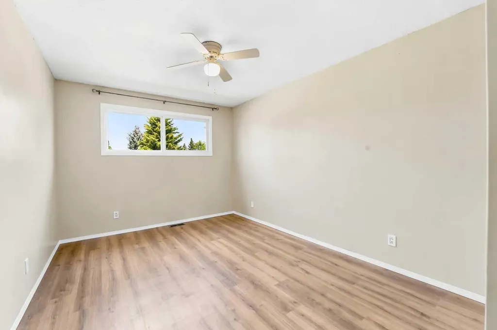 45 Northstar Drive Lacombe AB T4L 1R7