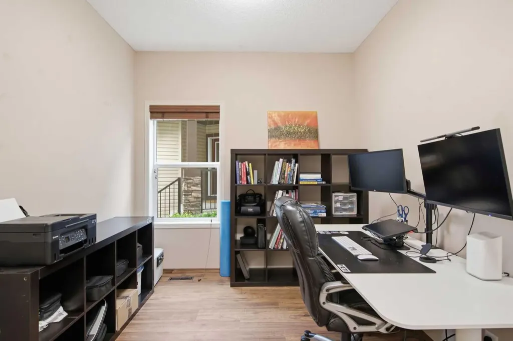 38 Tuscany Summit Green NW Calgary AB T3L 0B8