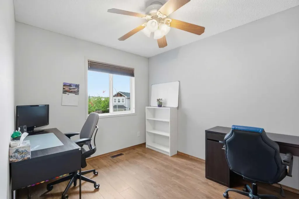 38 Tuscany Summit Green NW Calgary AB T3L 0B8