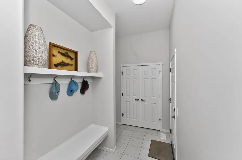 19 Cityline Heath NE Calgary AB T3N 2N5