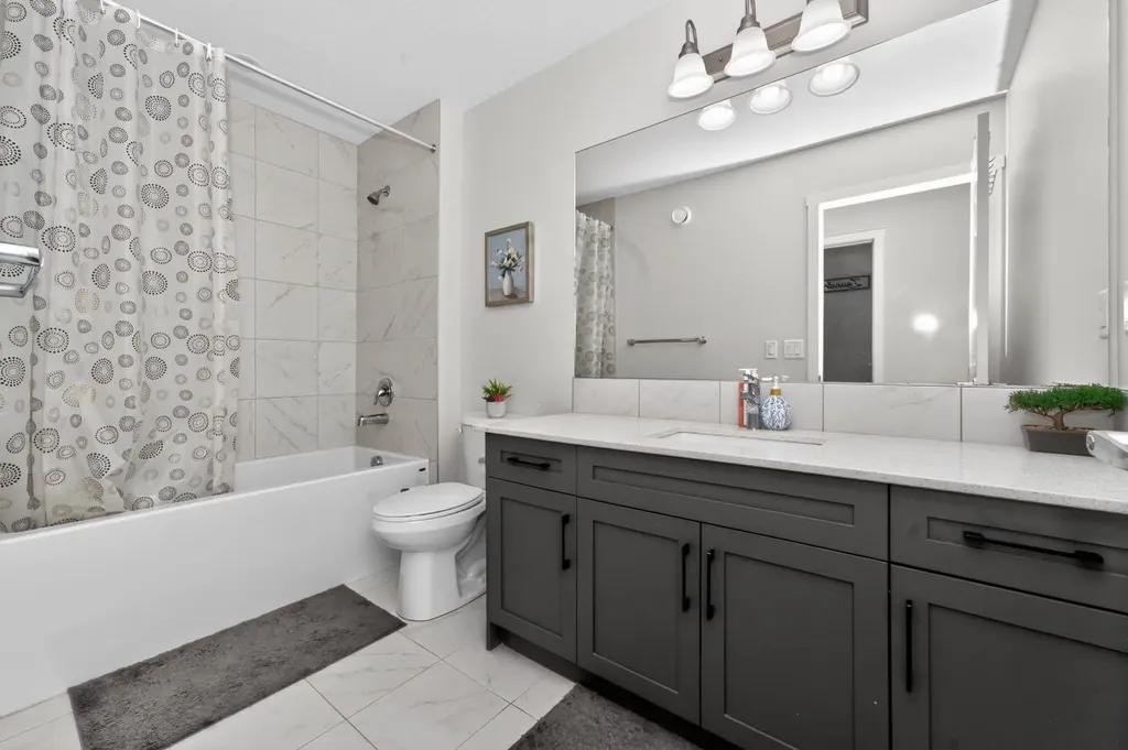 19 Cityline Heath NE Calgary AB T3N 2N5