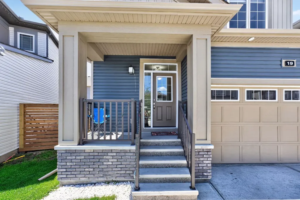 19 Cityline Heath NE Calgary AB T3N 2N5