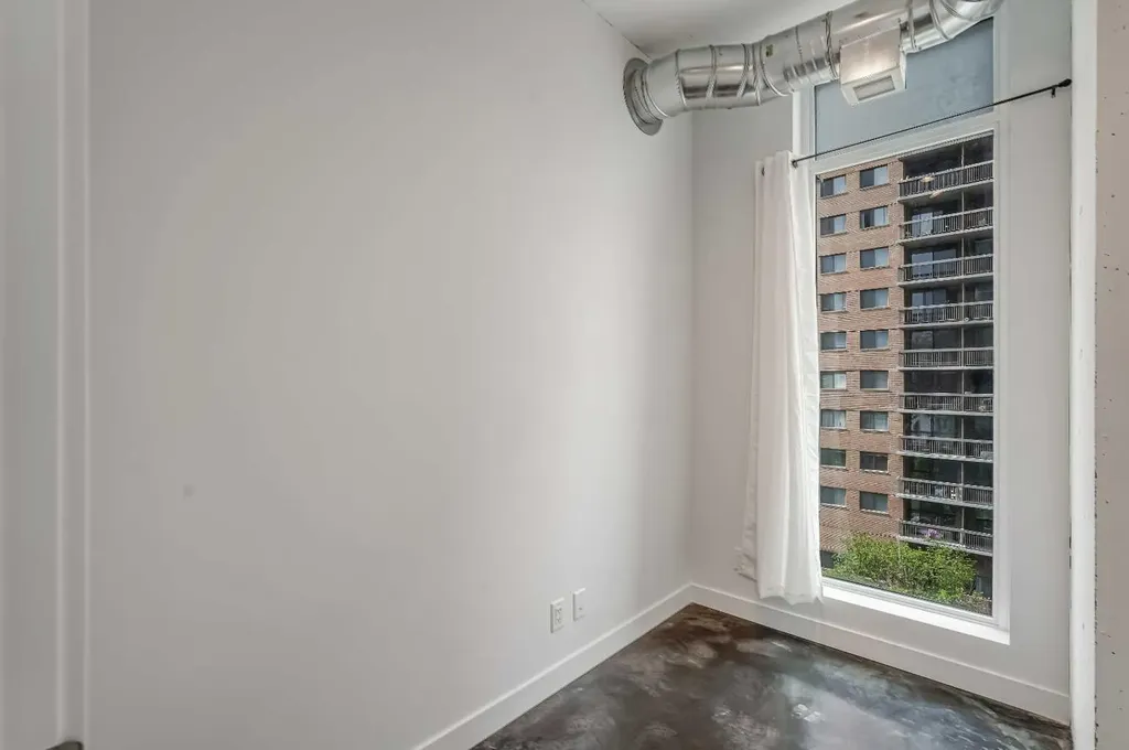 1319 14 Avenue SW Calgary AB T3C 0W3