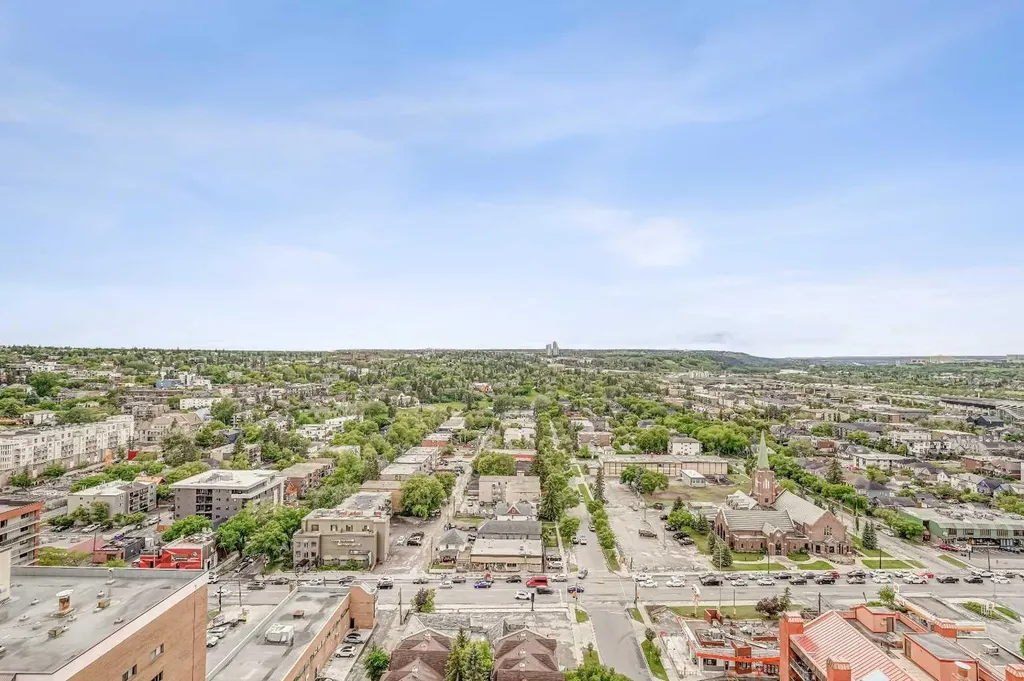 1319 14 Avenue SW Calgary AB T3C 0W3