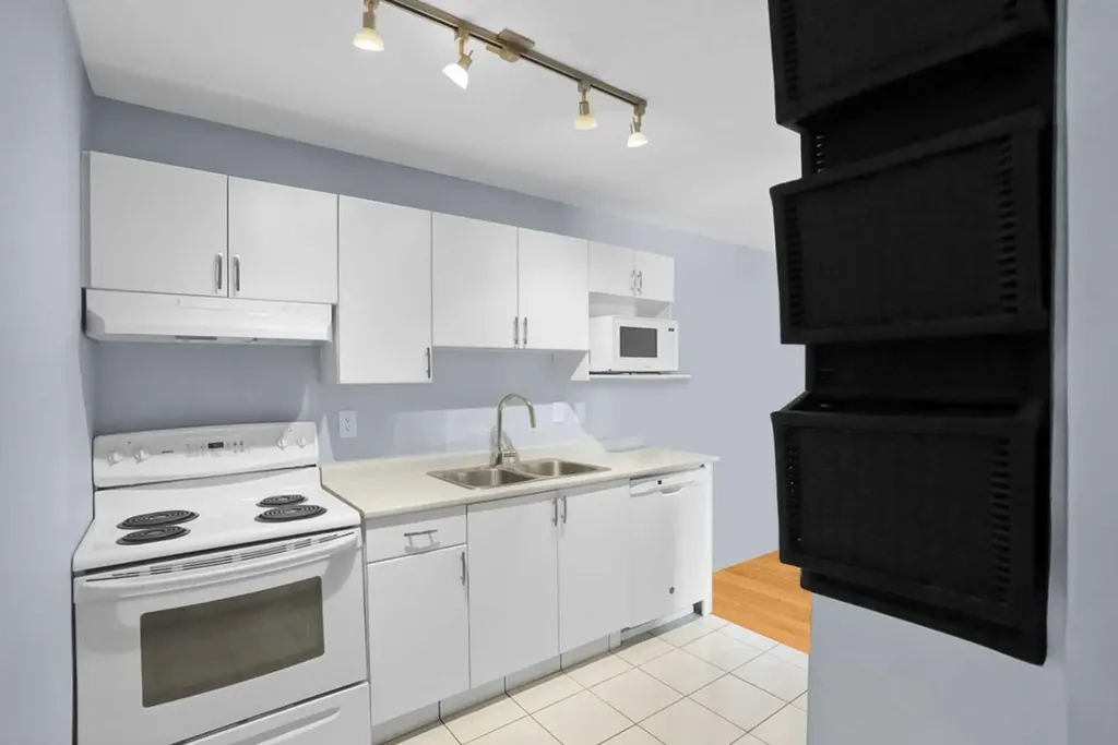 80 Galbraith Drive SW Calgary AB T3E 3H2
