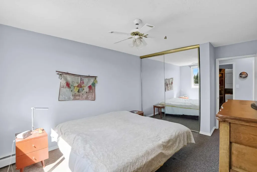 80 Galbraith Drive SW Calgary AB T3E 3H2