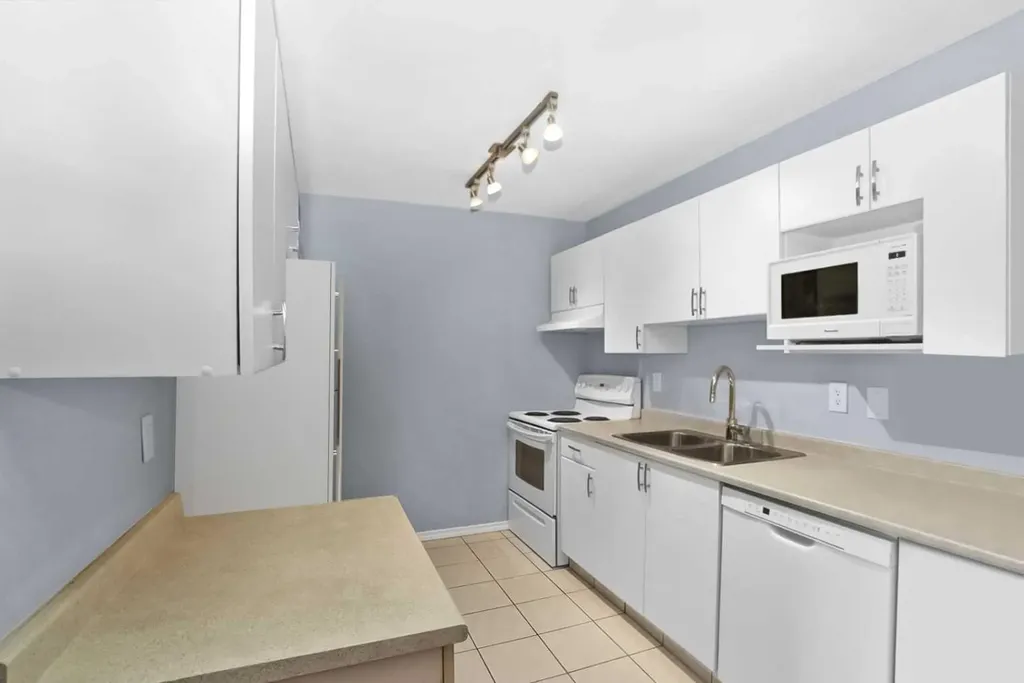80 Galbraith Drive SW Calgary AB T3E 3H2