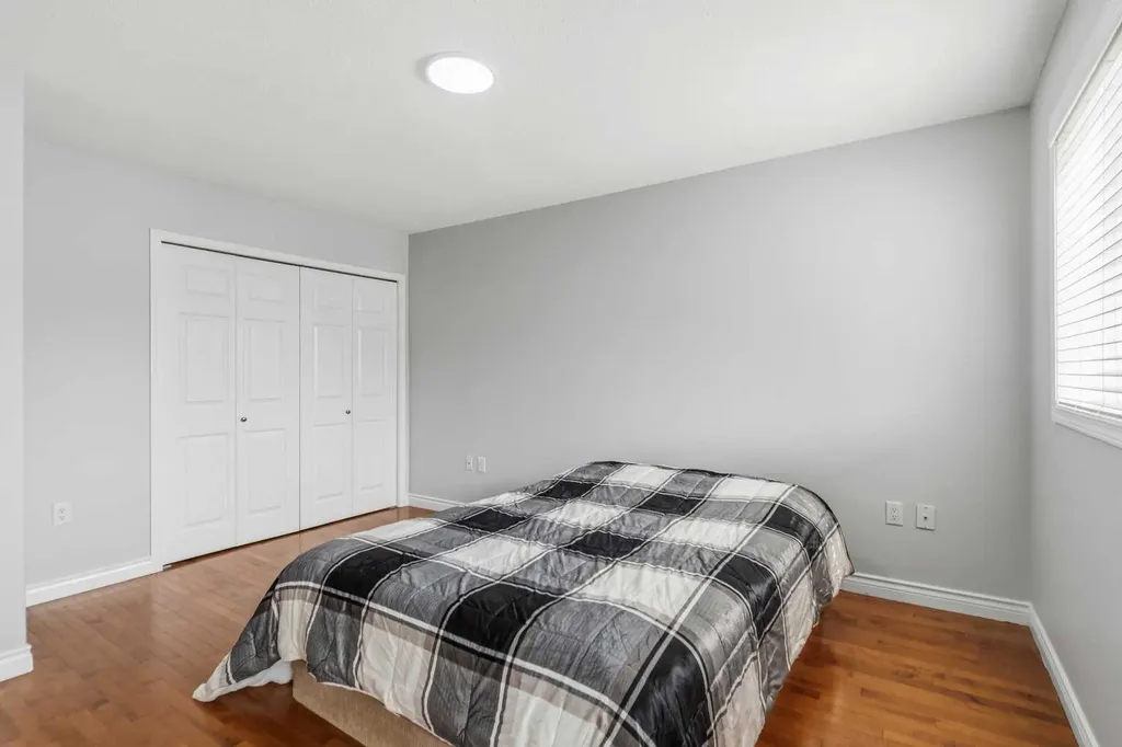 113 Lightbown Way Fort Mcmurray AB T9K2R1