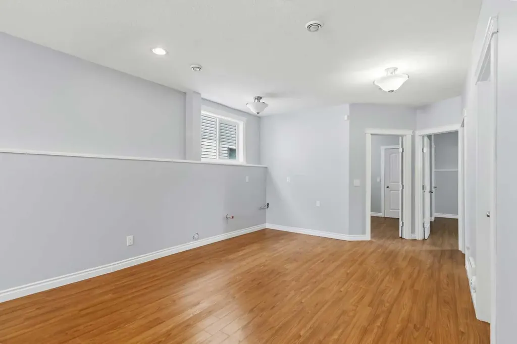 113 Lightbown Way Fort Mcmurray AB T9K2R1