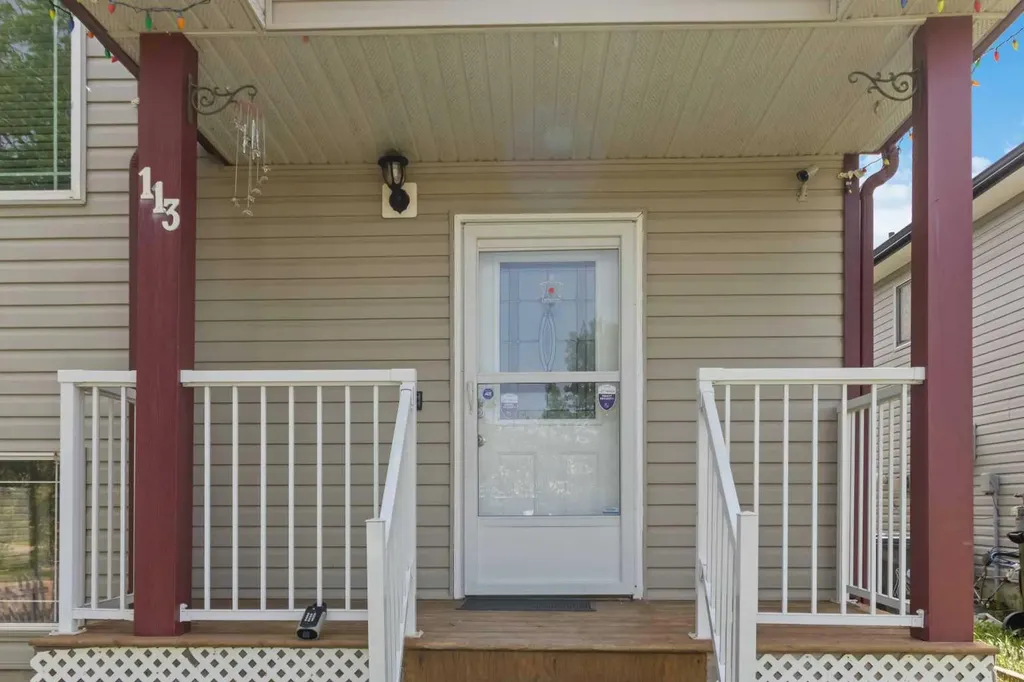 113 Lightbown Way Fort Mcmurray AB T9K2R1