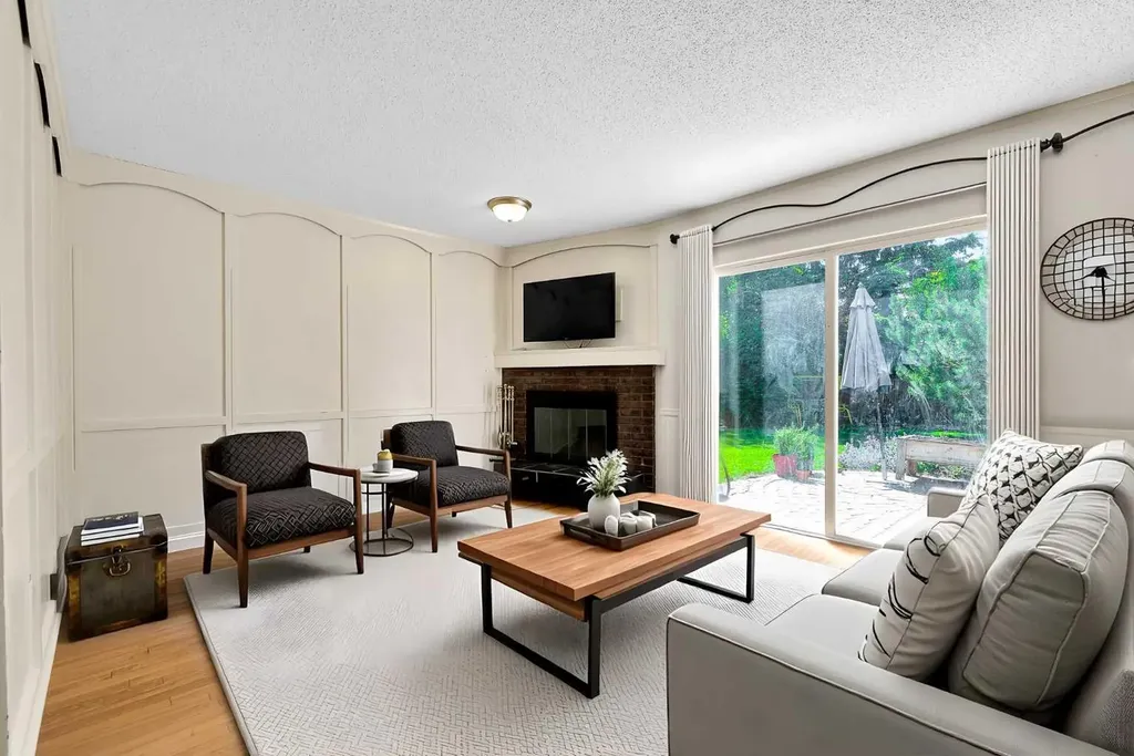 5603 Dalwood Way NW Calgary AB T3A 1S6