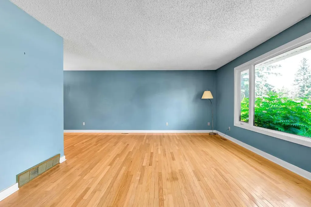 5603 Dalwood Way NW Calgary AB T3A 1S6