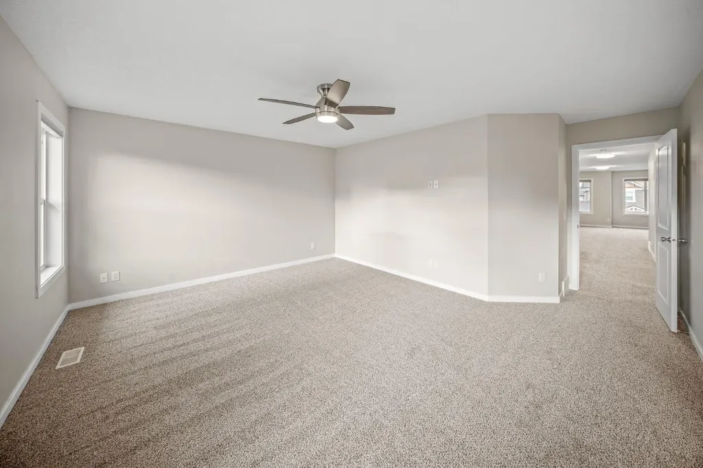 144 Cougar Ridge Manor SW Calgary AB T3H 0V4