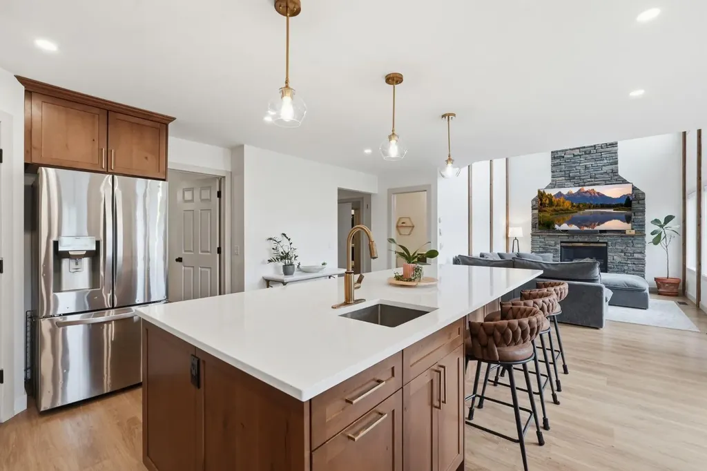 1506 Riverside Drive NW High River AB T1V 1W8