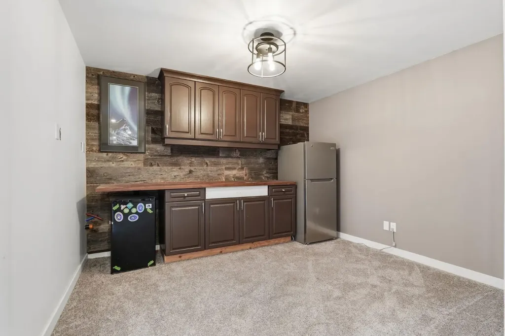 1506 Riverside Drive NW High River AB T1V 1W8