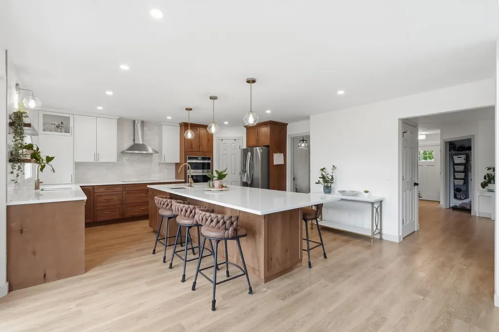 1506 Riverside Drive NW High River AB T1V 1W8