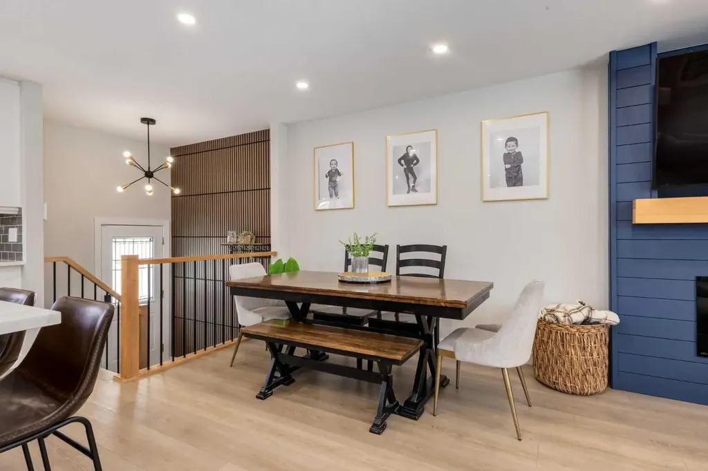 1324 Lake Sylvan Drive SE Calgary AB T2J 3C8