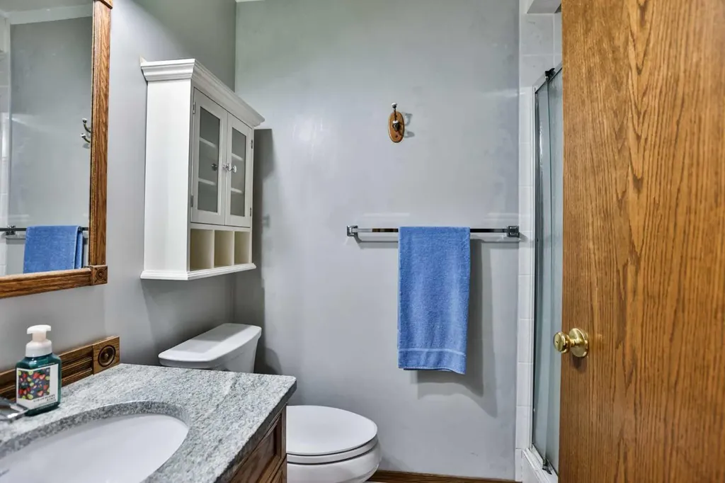 936 13 Street S Lethbridge AB T1J 2X2