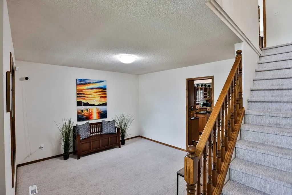 936 13 Street S Lethbridge AB T1J 2X2