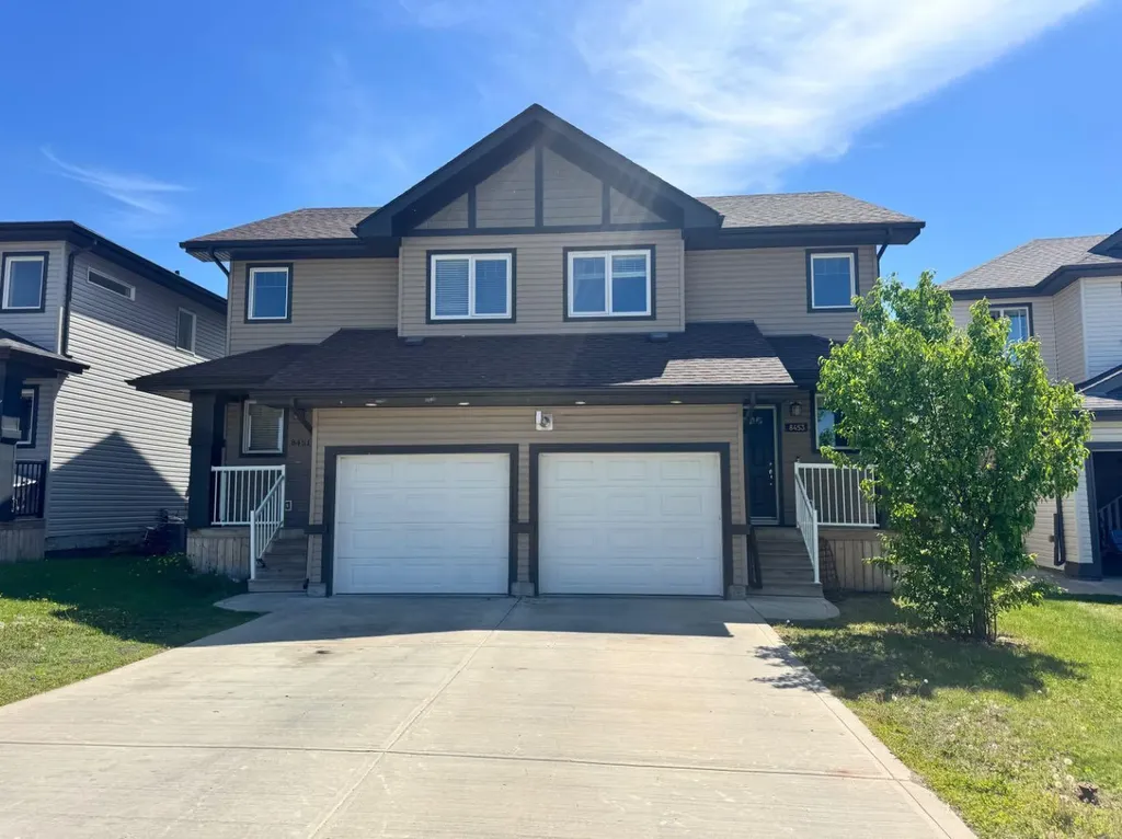8453 101 Street Grande Prairie AB T8X 0R1