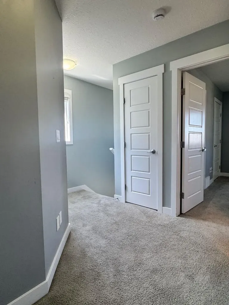 8453 101 Street Grande Prairie AB T8X 0R1