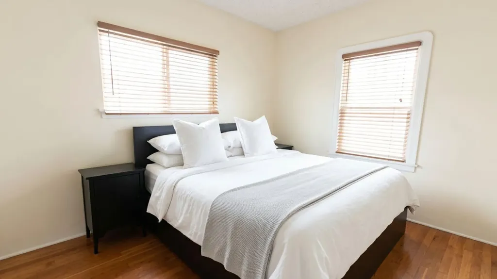 206 11 Avenue NE Calgary AB T2E 0Y8