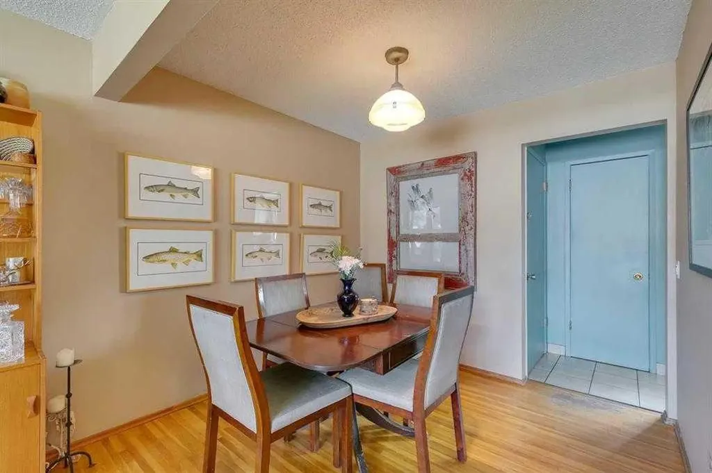 6140 Dalmarnock Crescent NW Calgary AB T3A 1H2