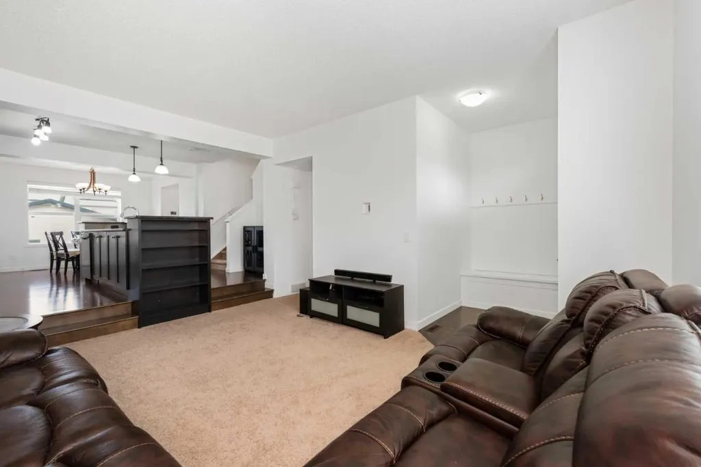 238 Skyview Point Road NE Calgary AB T3N0K6