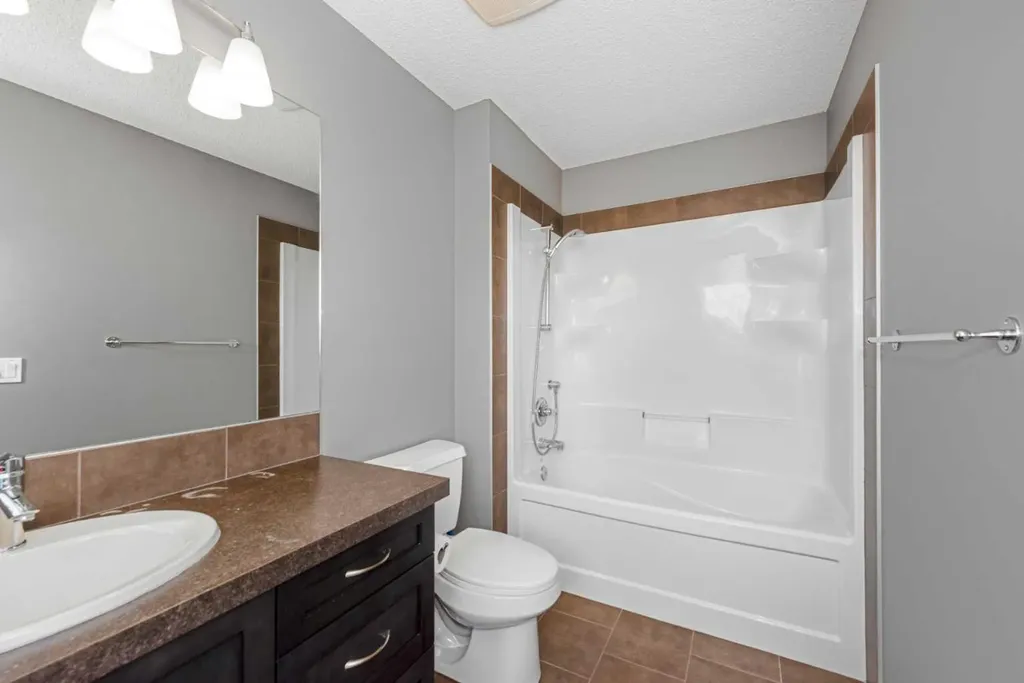 238 Skyview Point Road NE Calgary AB T3N0K6