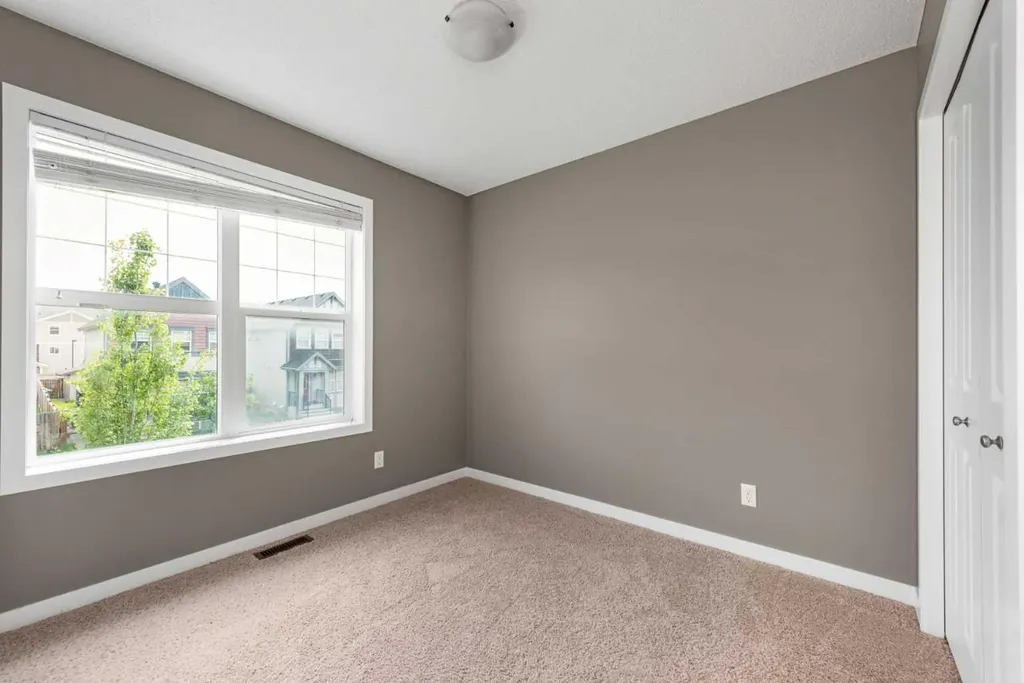 238 Skyview Point Road NE Calgary AB T3N0K6