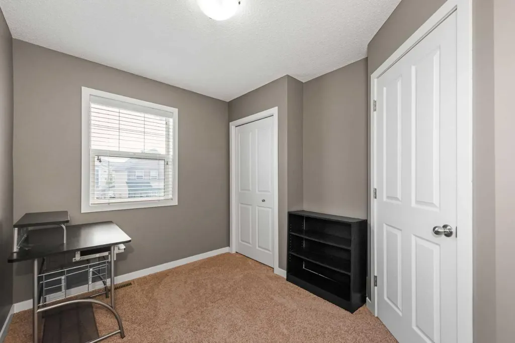 238 Skyview Point Road NE Calgary AB T3N0K6