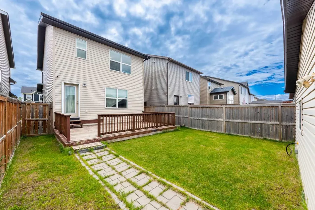 238 Skyview Point Road NE Calgary AB T3N0K6