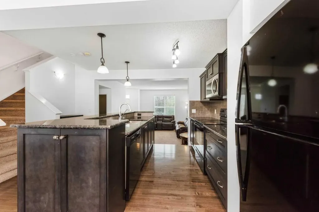 238 Skyview Point Road NE Calgary AB T3N0K6