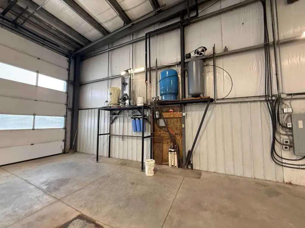 2 Van Der Horn Way Rural Red Deer County AB T4S 2M4