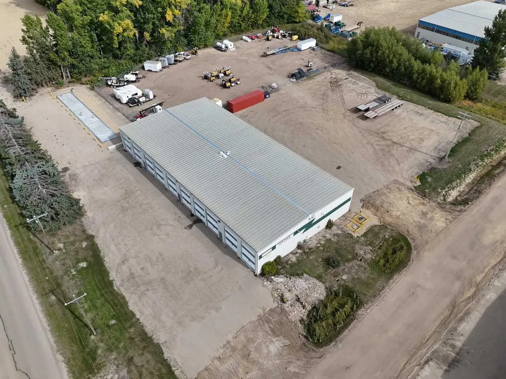 2 Van Der Horn Way Rural Red Deer County AB T4S 2M4
