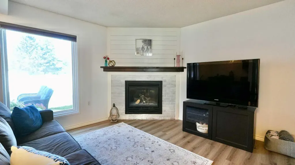 8205 98 Street Peace River AB T8S 1S4