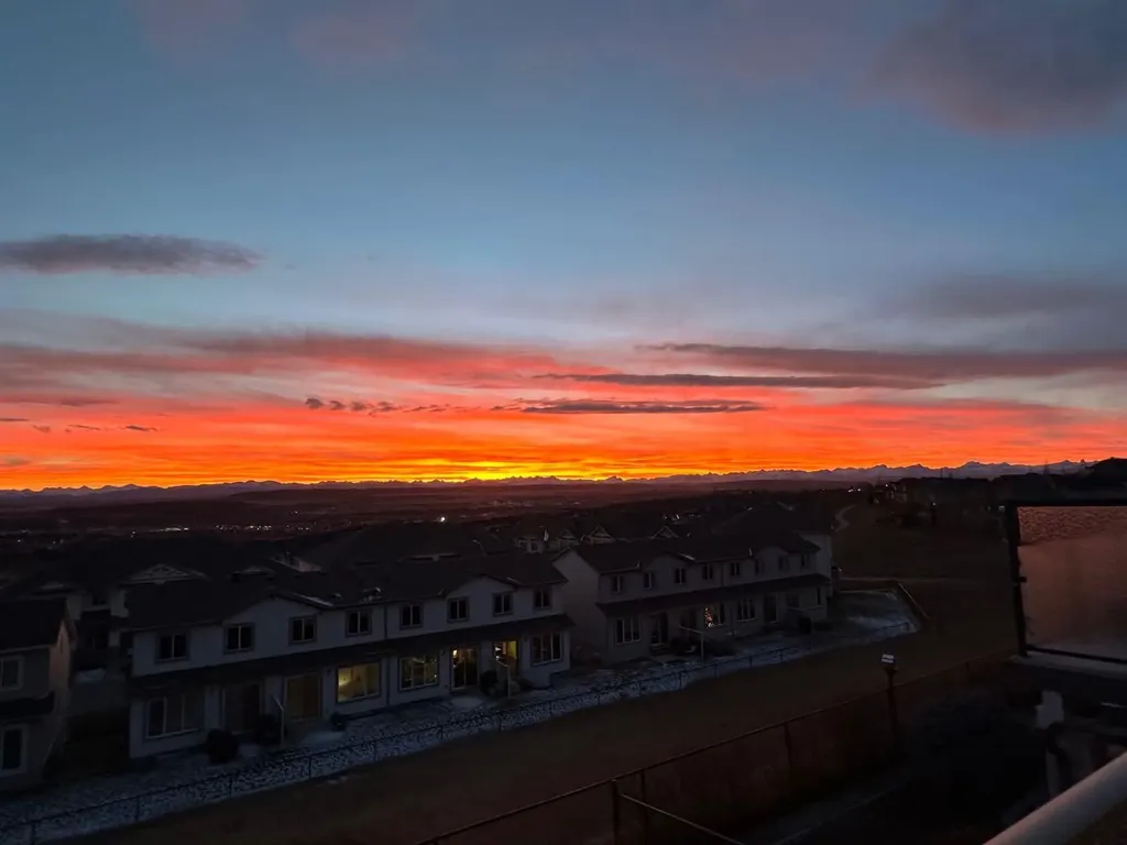 139 Sunset View Cochrane AB T4C 0E8